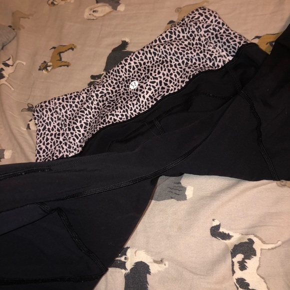 lululemon leggings - Picture 2 of 3